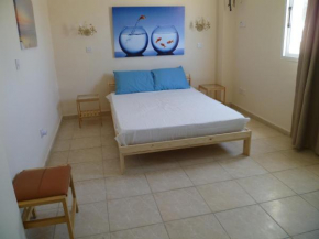 Laura's 2 bedroom apartment with balcony!